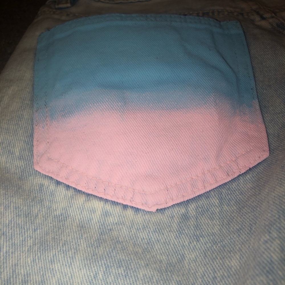 ✨Hand painted pocket vintage mom jeans✨